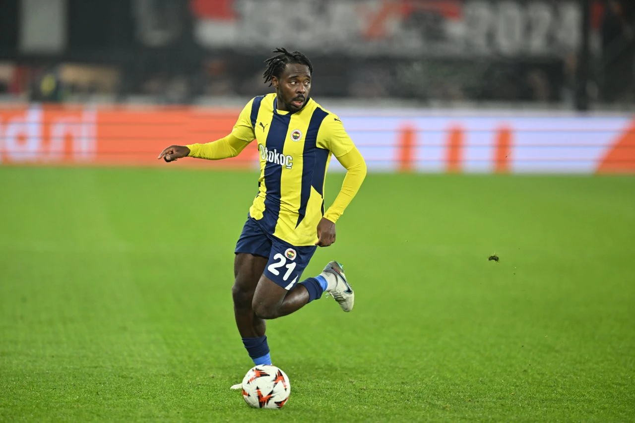 AZ Alkmaar - Fenerbahçe maçı canlı anlatım - 1. Resim