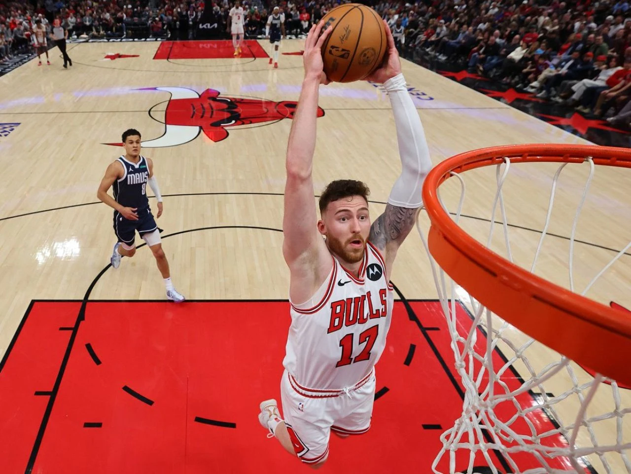 Chicago Bulls’ta forma giyen Onuralp Bitim Fenerbahçe’de - 3. Resim