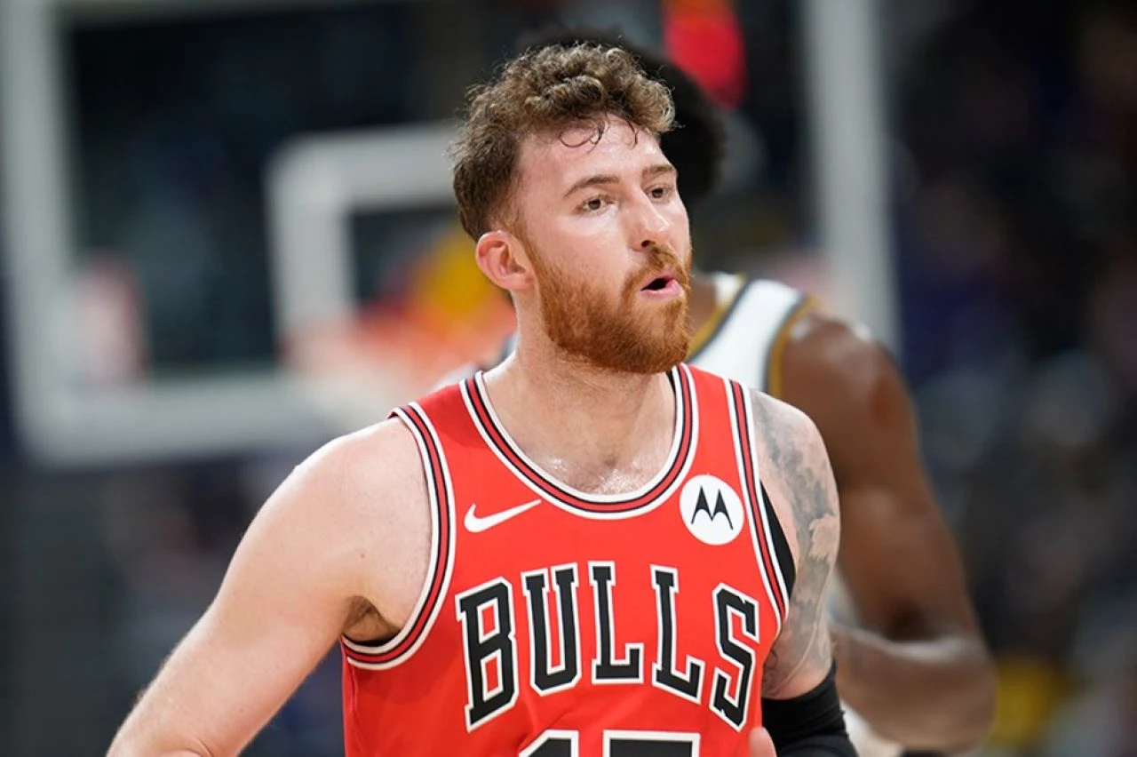 Chicago Bulls’ta forma giyen Onuralp Bitim Fenerbahçe’de - 1. Resim