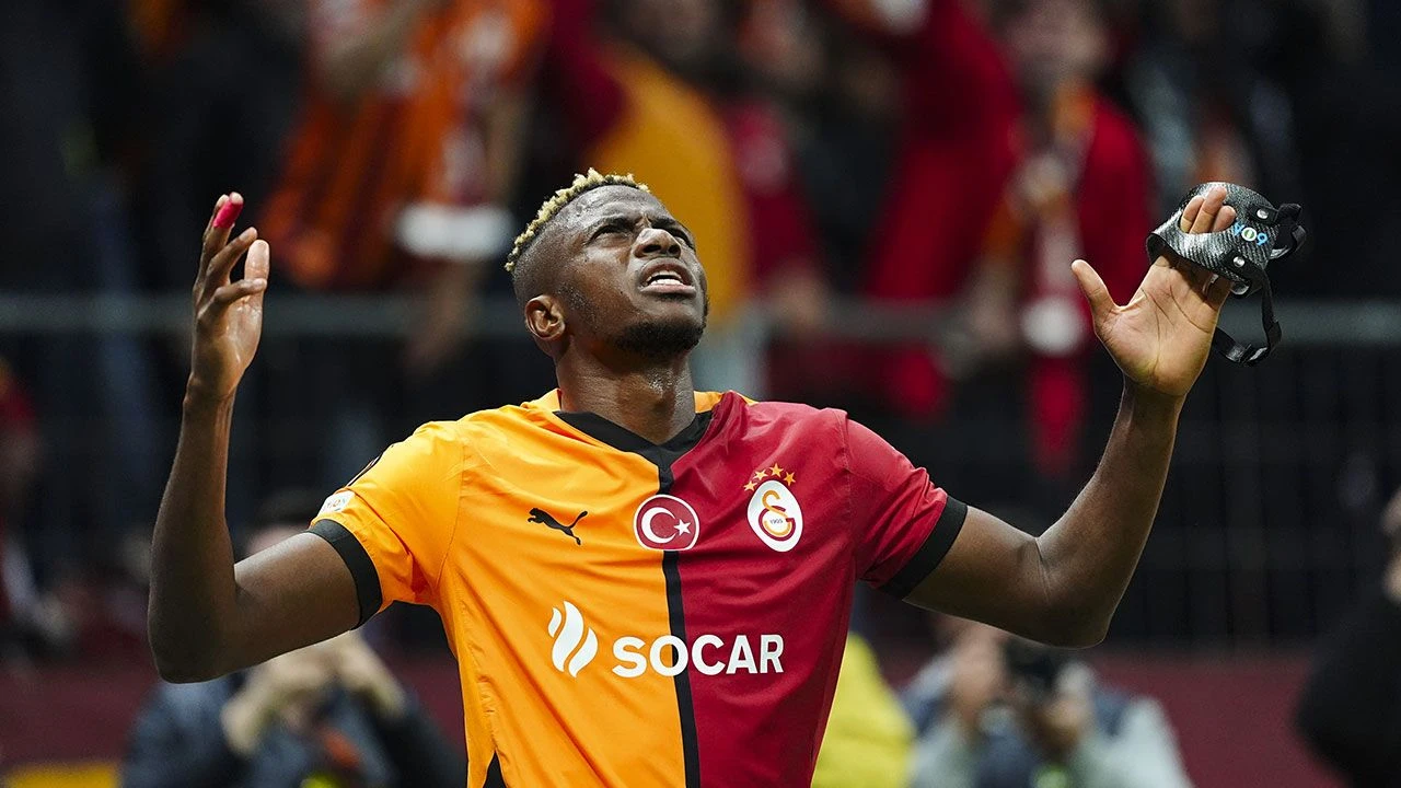 Galatasaray'ın Tottenham zaferi dünya basınında! İngilizler 2 oyuncuya hayran kaldı: Düşmanca atmosferde hezimete uğrattılar