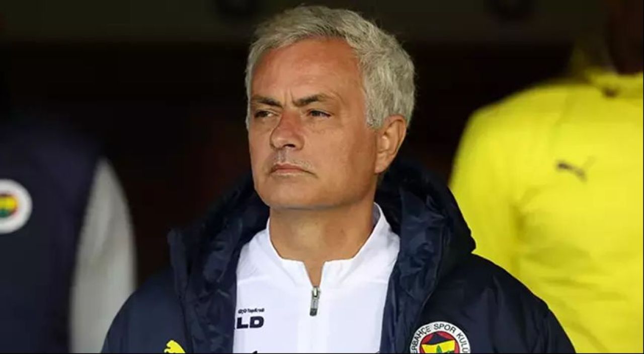 Okan Buruk Tottenham maçı sonrası dayanamadı! Jose Mourinho'ya olay gönderme - 4. Resim