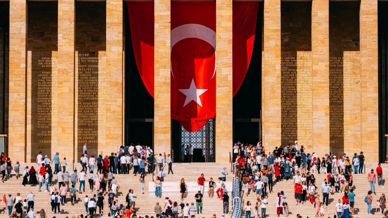 10 Kasım’da Anıtkabir’in saat kaça kadar açık olacağı ve Anıtkabir programı açıklandı