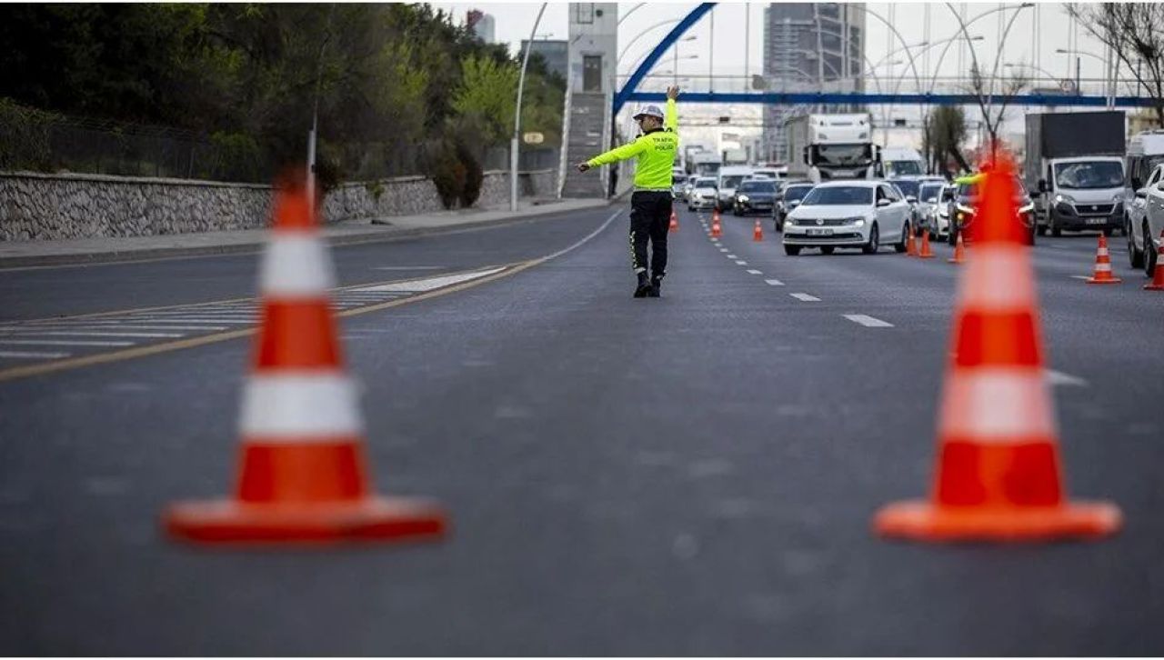 Sürücüler dikkat! Ankara'da yarın bu yollar kapalı olacak - 3. Resim