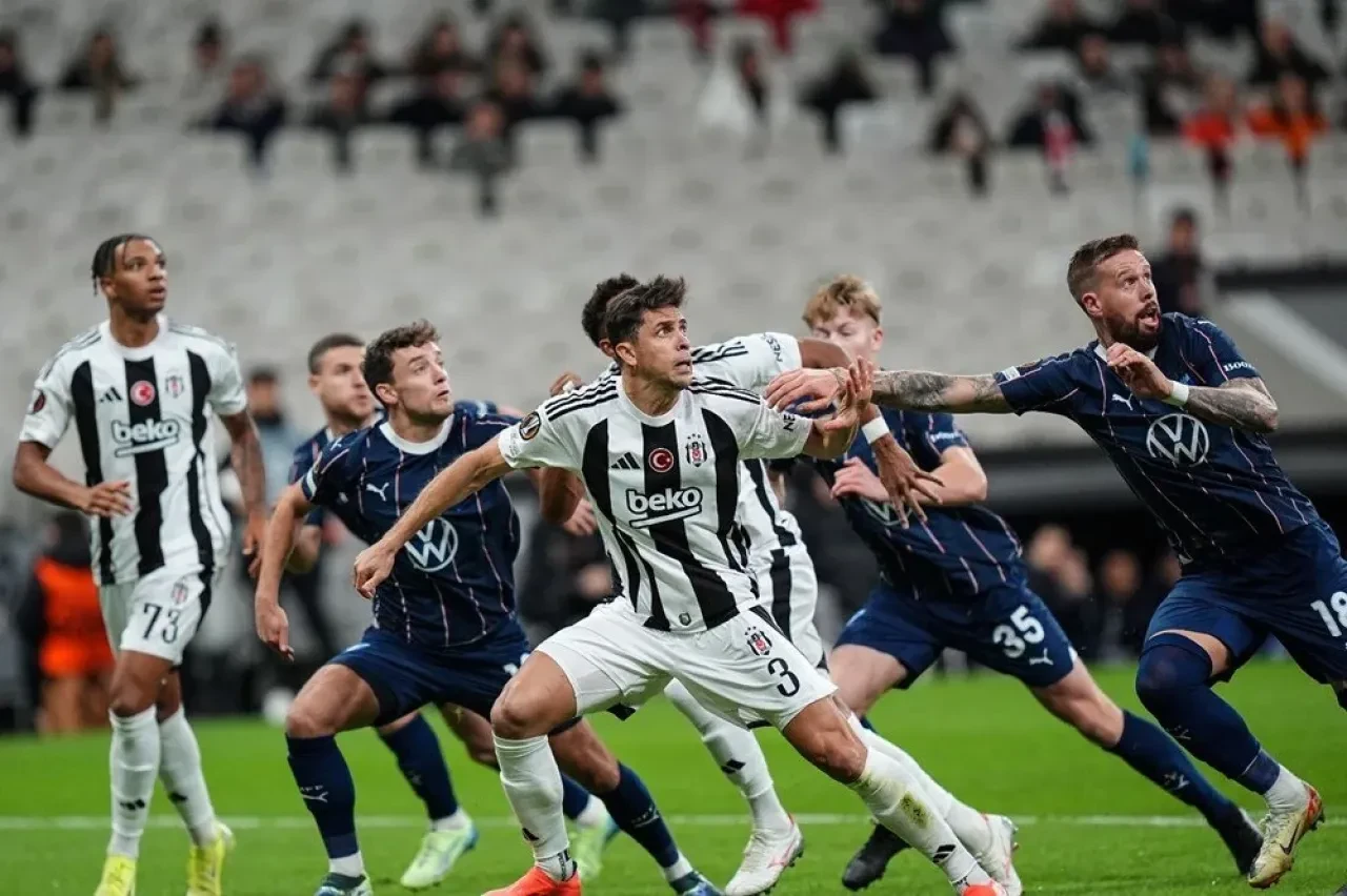 Başakşehir Beşiktaş maçı ne zaman saat kaçta? Karşılaşmanın başlamasına saatler kaldı - 1. Resim