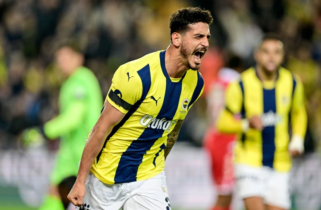 Fenerbahçe - Sivasspor maçı canlı anlatım - 3. Resim