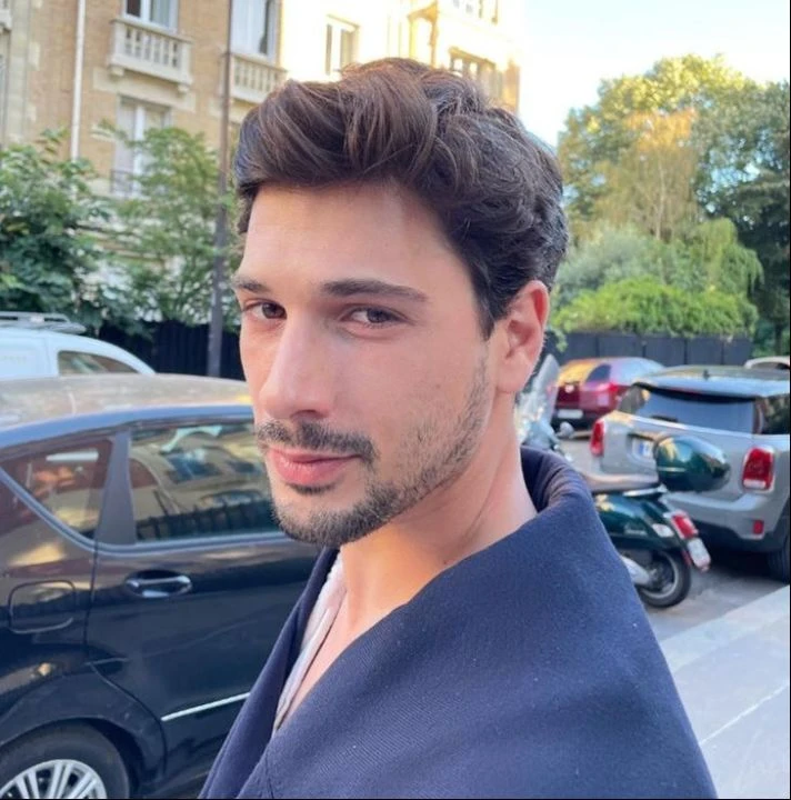 Hudutsuz Sevda Halil İbrahim karakterini Deniz Can Aktaş oynuyor