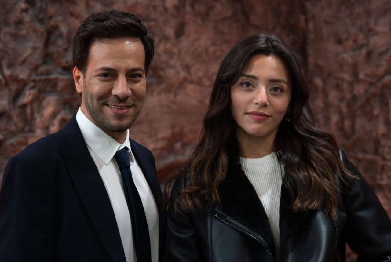 Kızılcık Şerbeti dizisinde bomba ayrılık! Senaryoyu beğenmedi yarıda bırakıp gitti