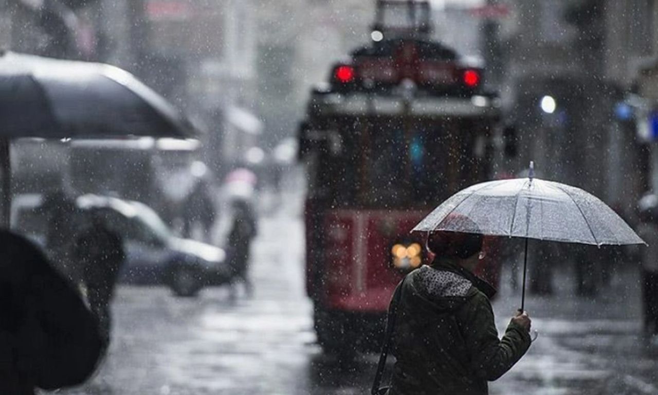 Meteoroloji güncel hava durumu raporunu yayımladı! Güneş yüzünü göstermeyecek: Yağış ve fırtına uyarısı - 1. Resim