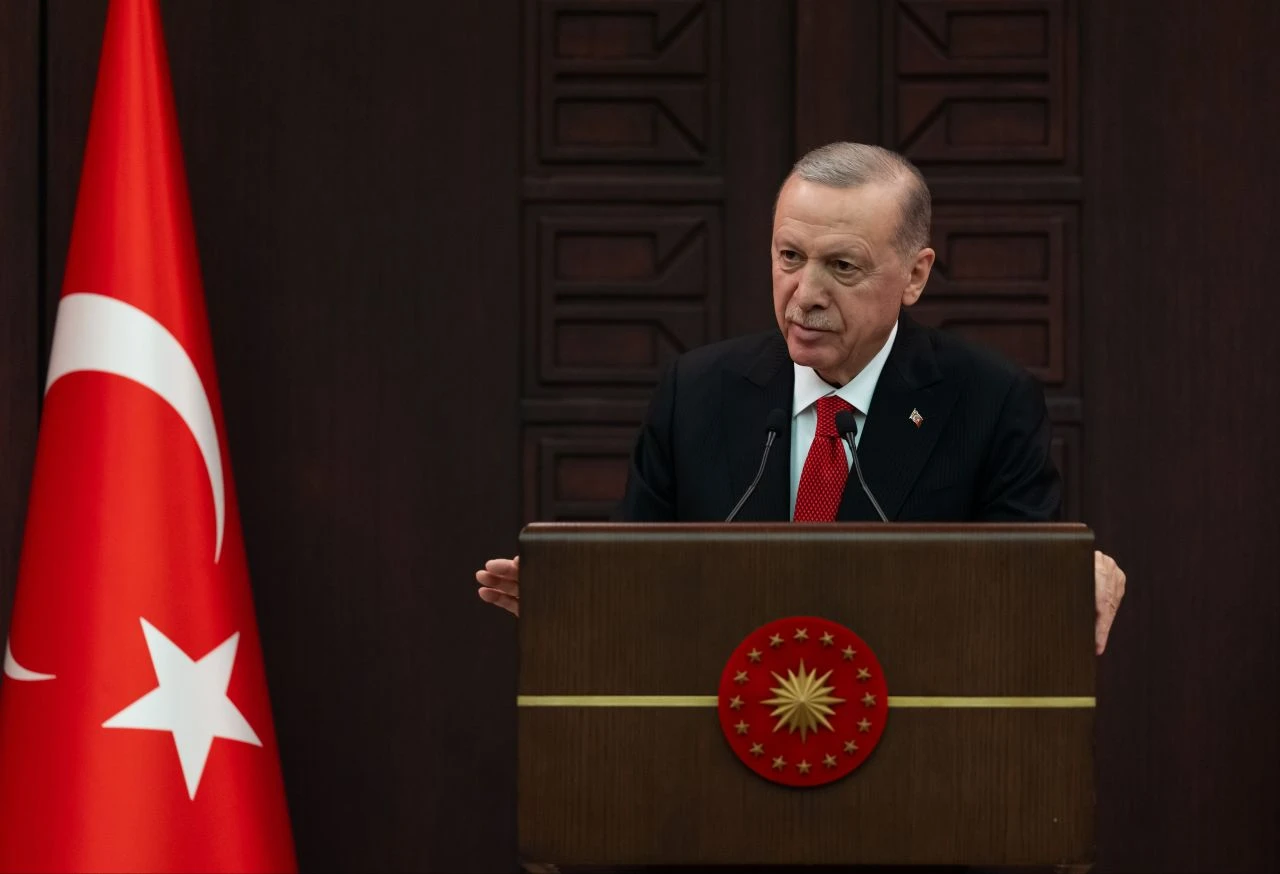 Son Dakika | Kabine toplantısı sonrası Cumhurbaşkanı Erdoğan'dan kayyum mesajı: Terör destekli siyasete yer yok