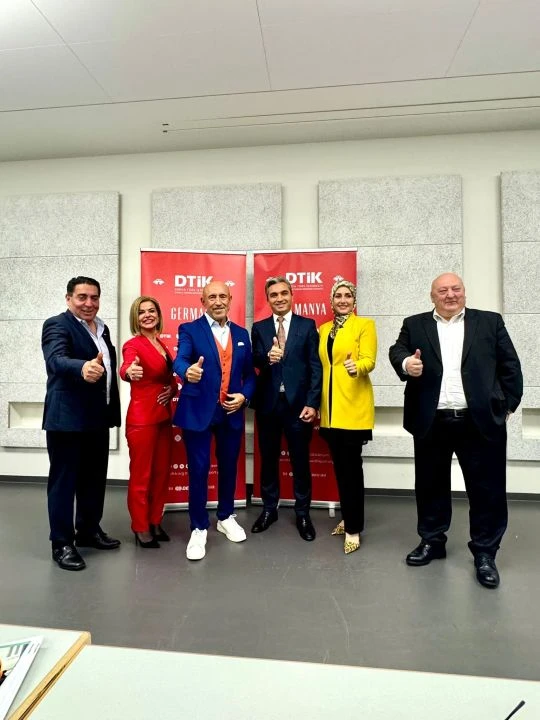 Dünya Türk İş Konseyi (DTİK) toplantılarıyla Bremen İş Dünyası bir araya geldi