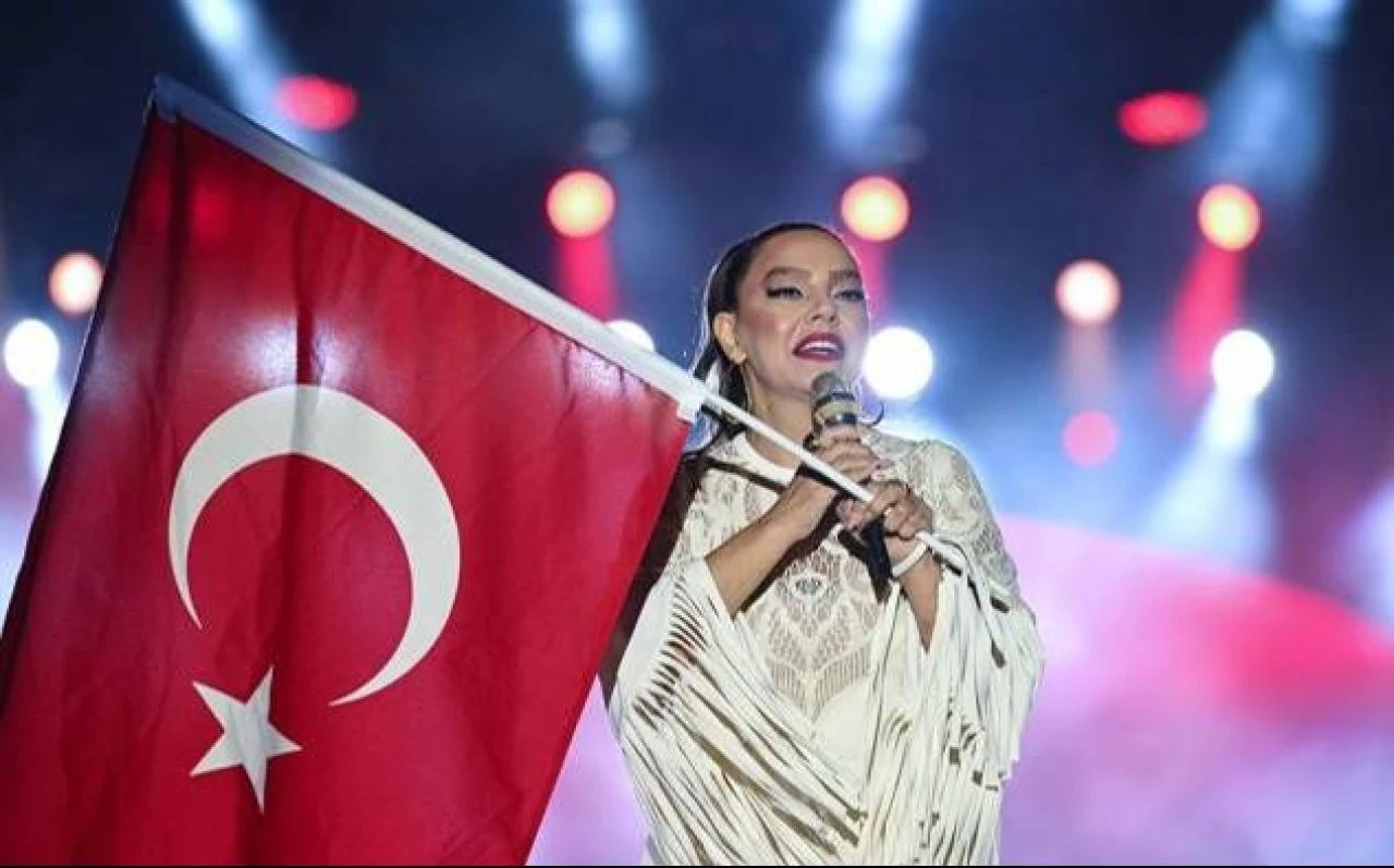 Mansur Yavaş '69 milyonluk konser' iddialarına cevap verdi! Ebru Gündeş'in aldığı ücret belli oldu - 2. Resim