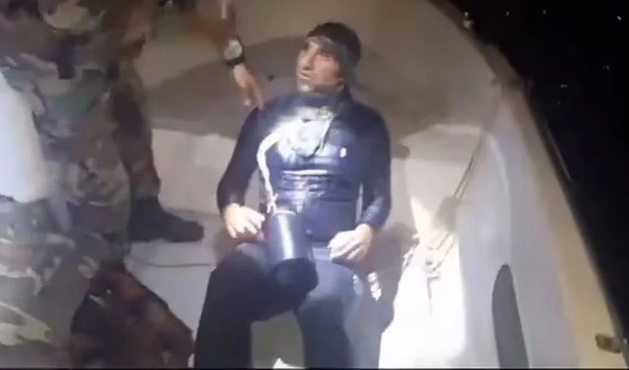 Hızlı giden su sümbülü yakayı ele verdi! Aquaman'den esinlenen kaçakçının kamufle yöntemi şoke etti - 2. Resim