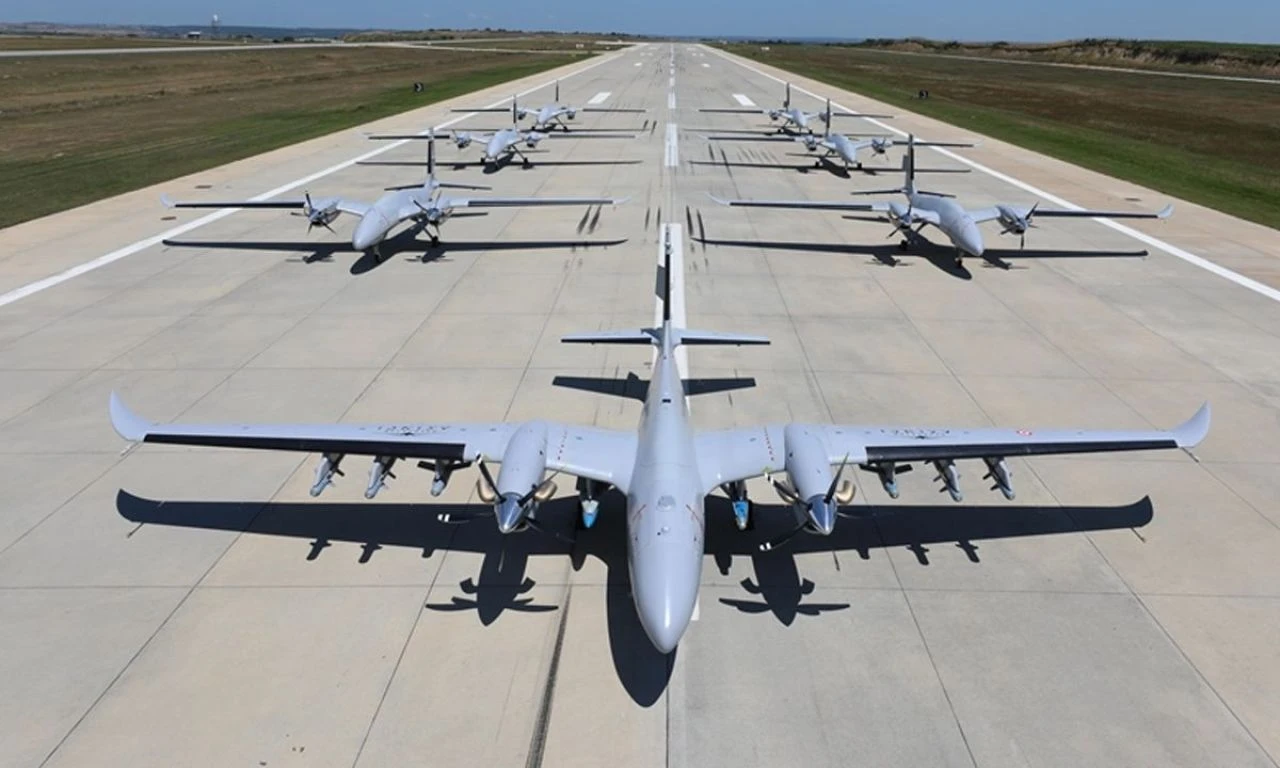 Bayraktar AKINCI 155 km'den nokta atışla vurdu! İHA-230 süpersonik füze atış testi tamamlandı - 1. Resim