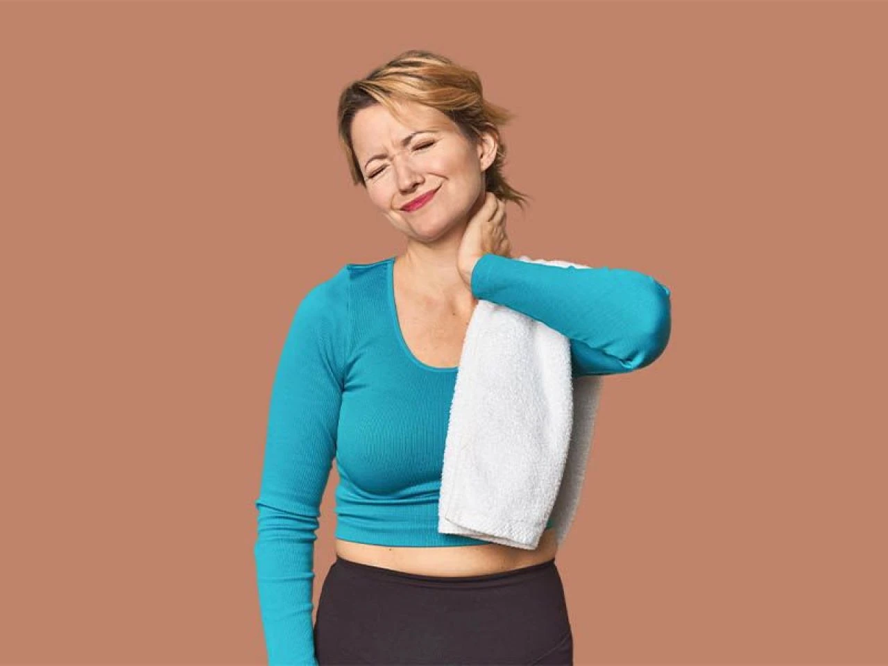 Boyun tutulmasına iyi gelen şeyler ve egzersizler nedir? Evde ve en hızlı boyun tutulmasına ne iyi gelir?