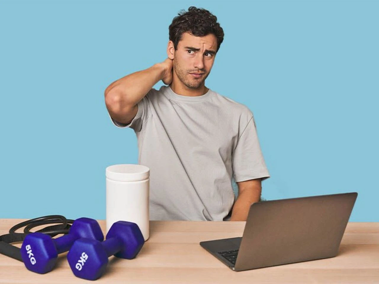 Boyun tutulmasına iyi gelen şeyler ve egzersizler nedir? Evde ve en hızlı boyun tutulmasına ne iyi gelir?