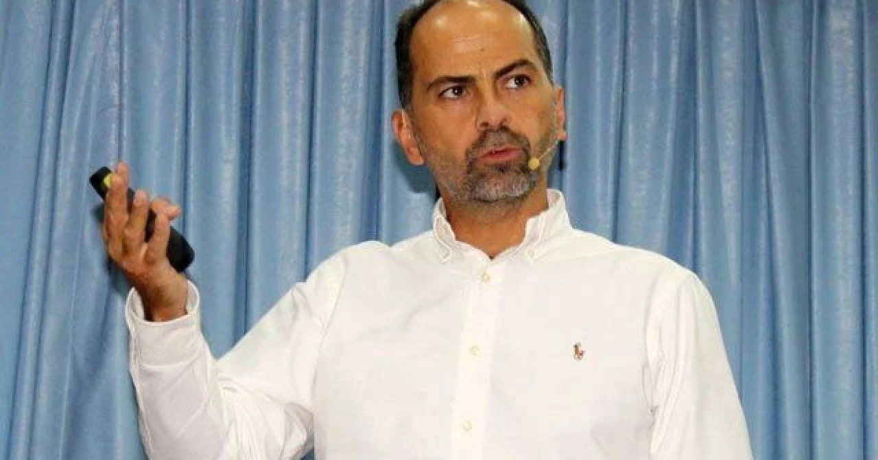 Nasuh Mahruki kimdir? AKUT kurucusu Nasuh Mahruki'nin evine polis baskını yapıldı