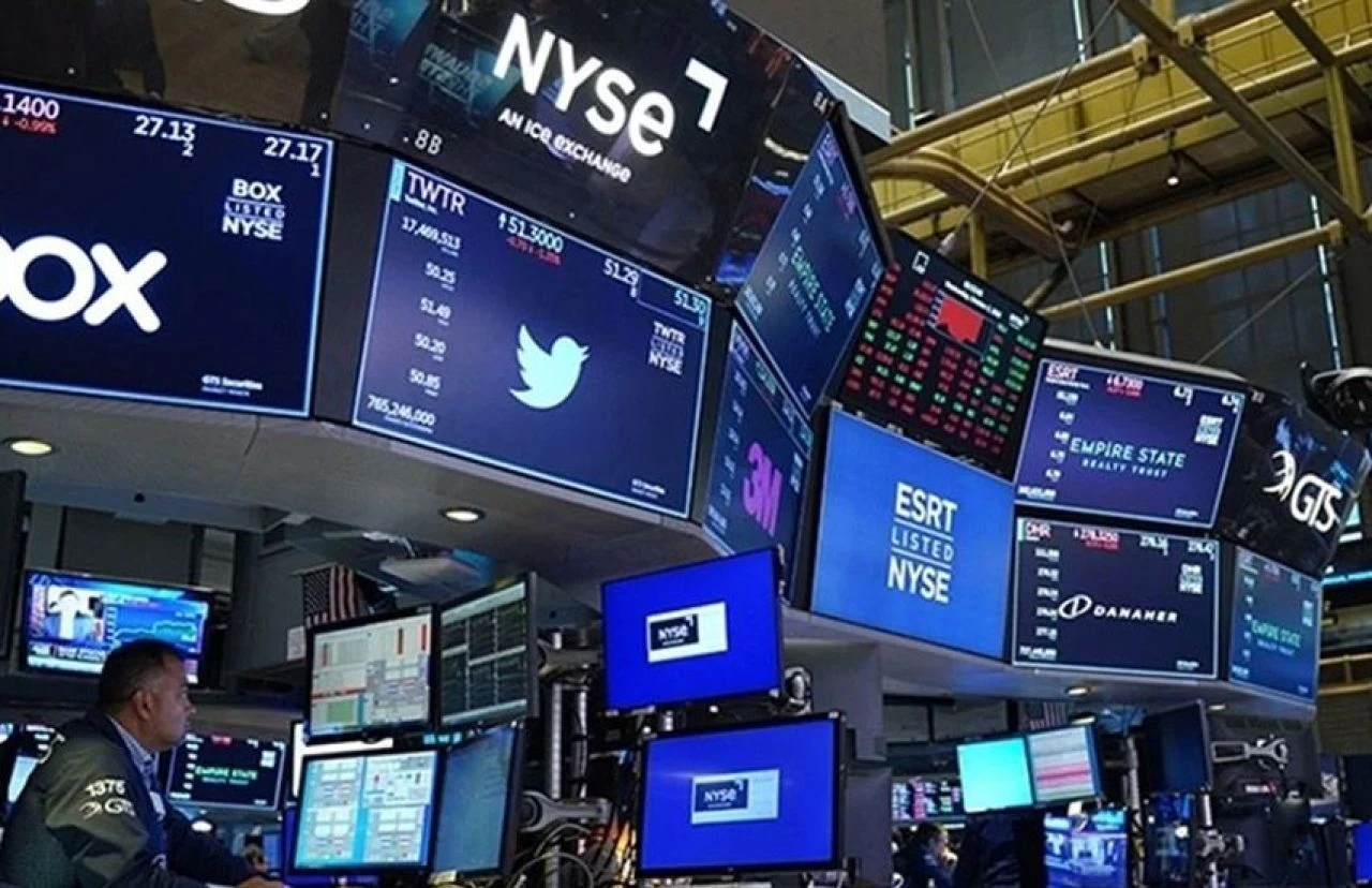 Samsung hisseleri Trump etkisiyle düşüşte: 4 yılın en düşük seviyesinde - 1. Resim