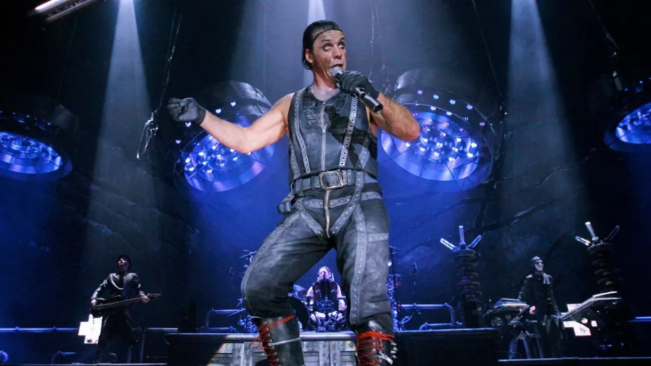 Till Lindemann kimdir? Rammstein'ın Solisti İstanbul’a geliyor - 2. Resim