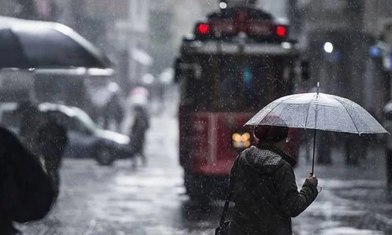 İstanbul için kar yağışı tarihi verildi! Meteoroloji uzmanı Orhan Şen açıkladı: "Asıl tehlikeli tarafı..." - 1. Resim