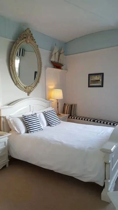 Jakuzili ve 7 yatak odalı deniz feneri satışta! Muhteşem manzaraya sahip - 8. Resim