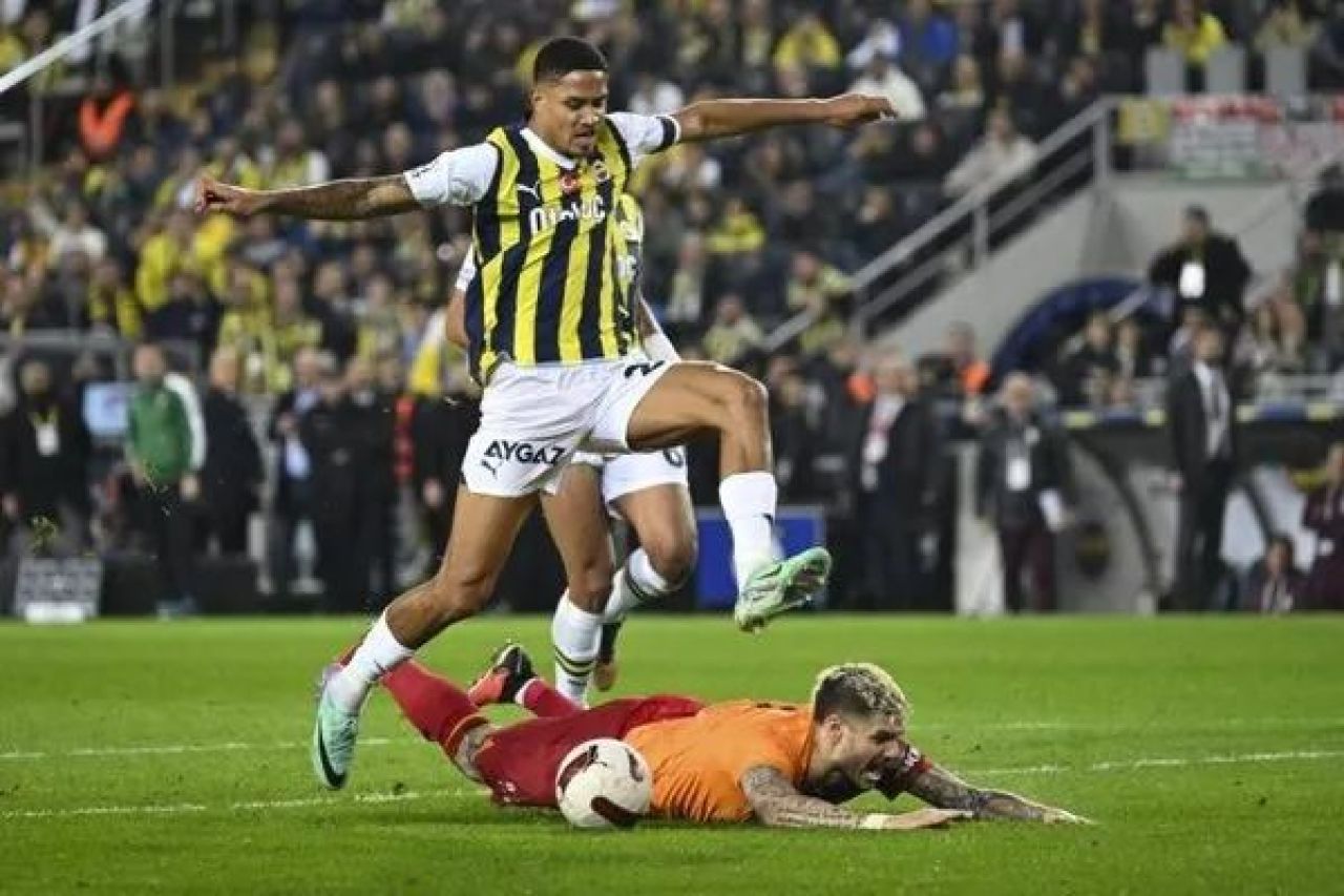 Jayden Oosterwolde'ye dev talip! Fenerbahçe'nin kasası dolacak  - 1. Resim