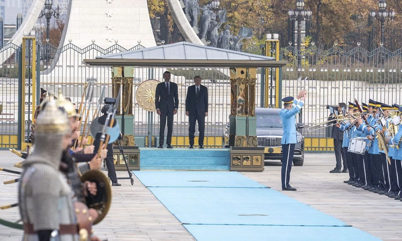 Son dakika! Cumhurbaşkanı Erdoğan'dan Katar Emiri Al Sani'ye görkemli karşılama - 2. Resim