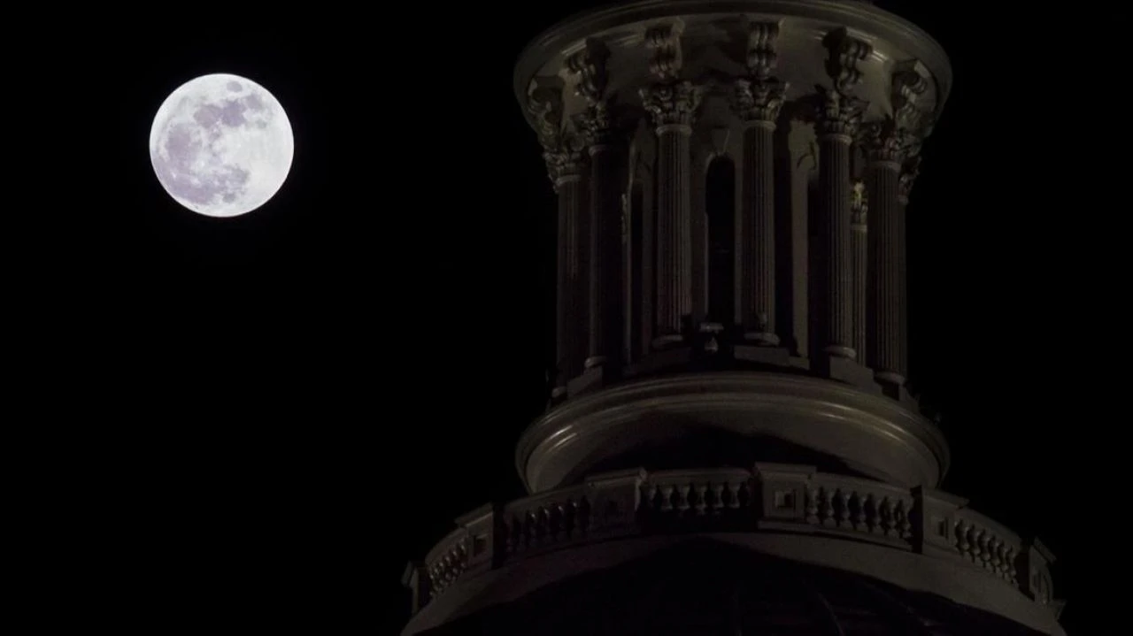 Yılın son Süper Ay'ı yükseliyor! İşte en net görüneceği saat - 1. Resim