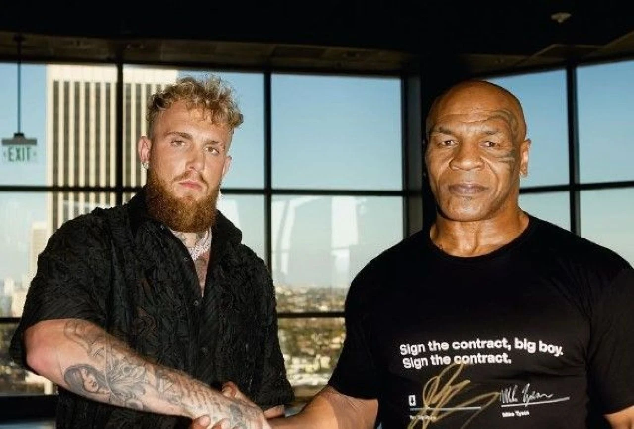 Mike Tyson - Jake Paul maçını kim kazandı? Dev karşılaşmanın kazananı belli oldu - 1. Resim