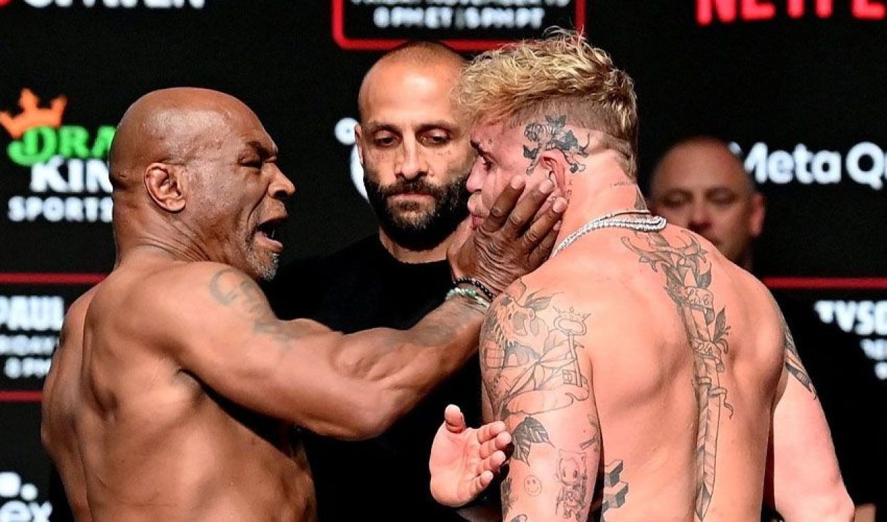 Mike Tyson, Jake Paul'a tokat attı! Dünyanın beklediği boks maçı öncesi ortalık karıştı - 3. Resim