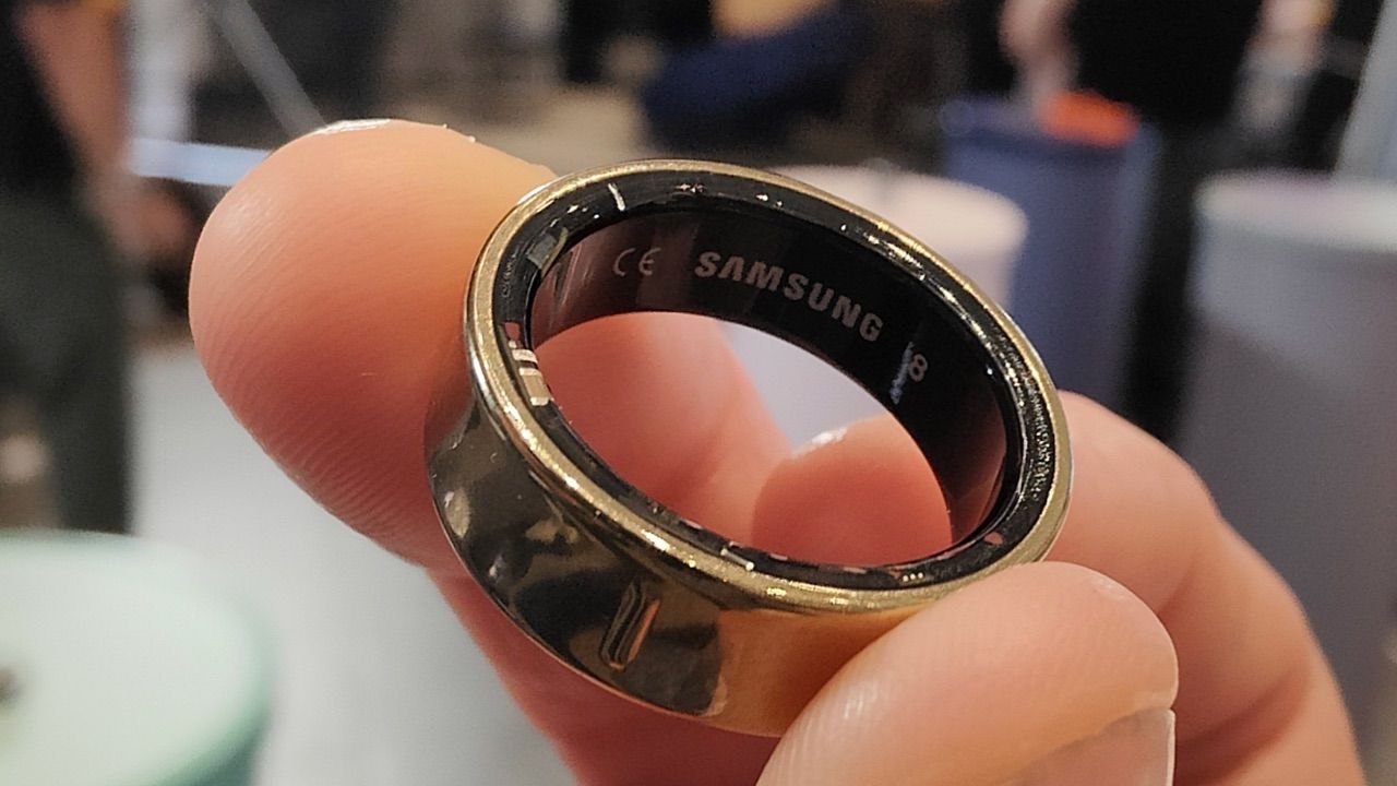 Samsung Galaxy Ring Türkiye fiyatı resmen açıklandı: Tektaş pırlanta yüzük ile yarışıyor