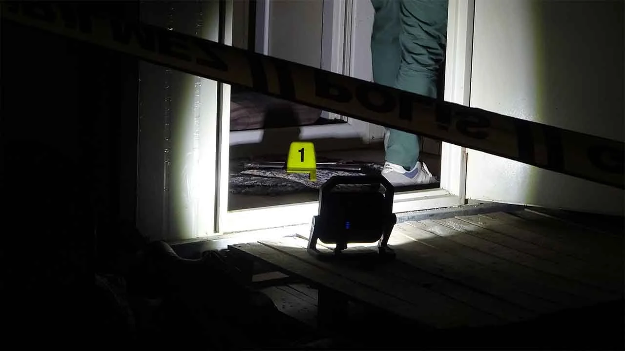 Konteyner kentte aile faciası: Bıçakla saldıran oğlunu tüfekle vurdu - 2. Resim