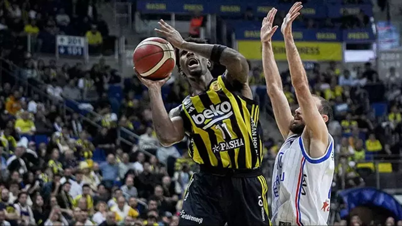 Fenerbahçe Beko, Anadolu Efes&#039;i yendi!