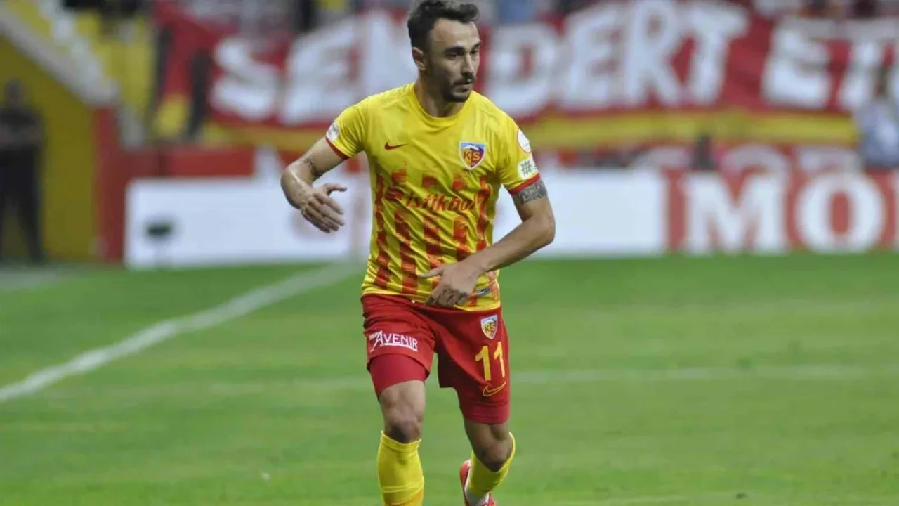 Gökhan Sazdağı kimdir? Millî Takım aday kadrosuna dâhil edildi - 1. Resim