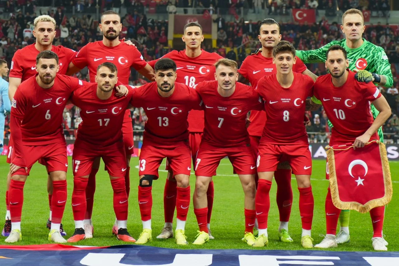 Abdülkerim Bardakcı'nın Türkiye - Karadağ maçında neden oynamadığı belli oldu - 2. Resim