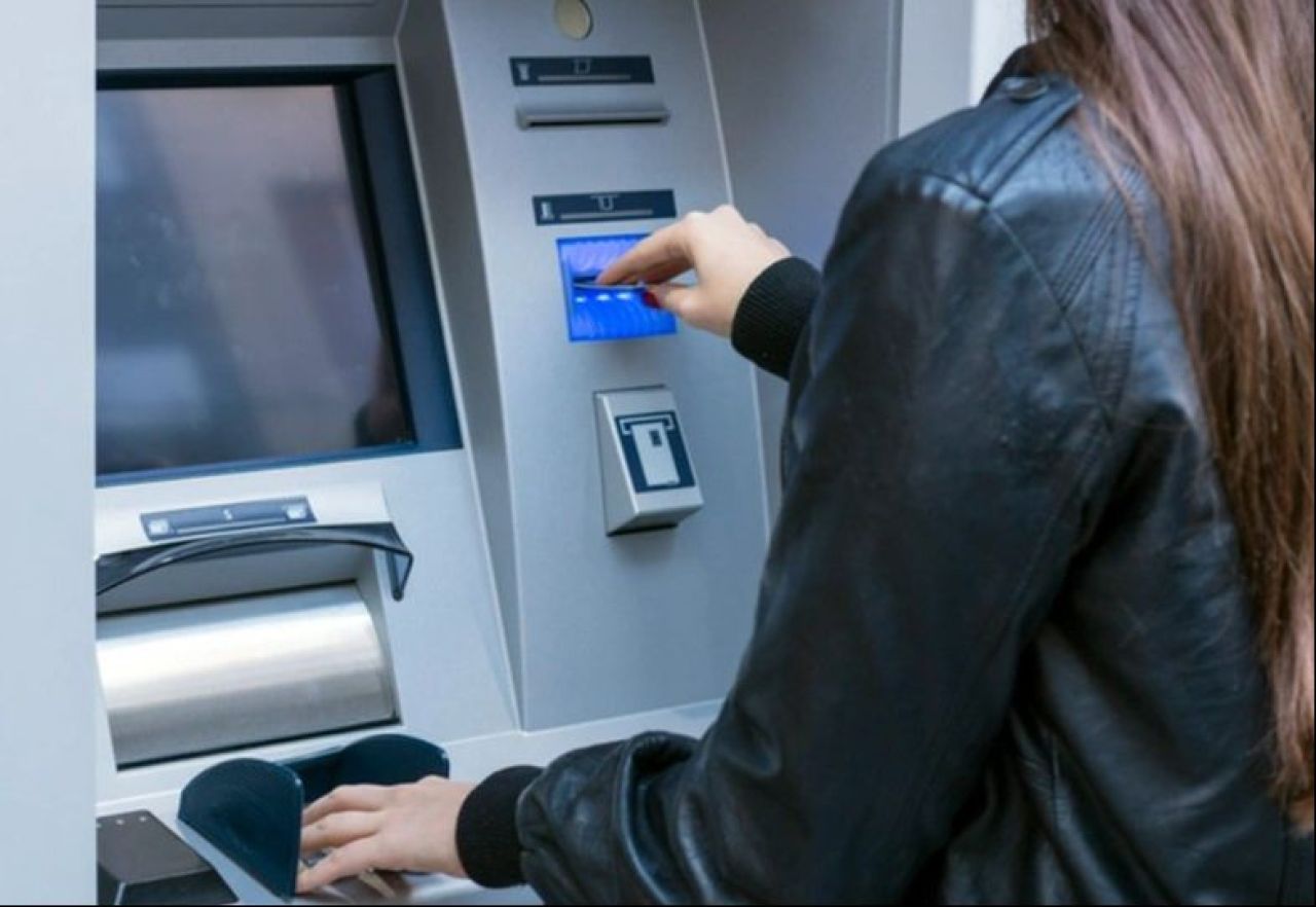 ATM'ler yeni sisteme geçiyor! Müşterileri kızdıran duruma çözüm bulundu - 2. Resim