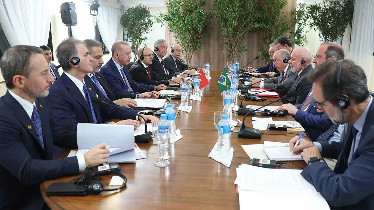 Cumhurbaşkanı Erdoğan'dan G20'de diplomasi maratonu: Brezilya Devlet Başkanı ile görüştü