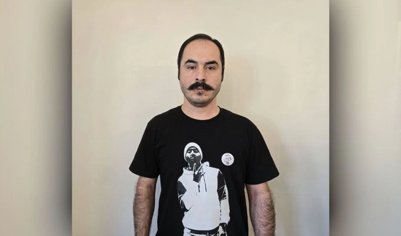 İran'da aktivist Kiyanuş Senceri'nin taleplerini sürdüren Hüseyin Roneki dudaklarını dikti