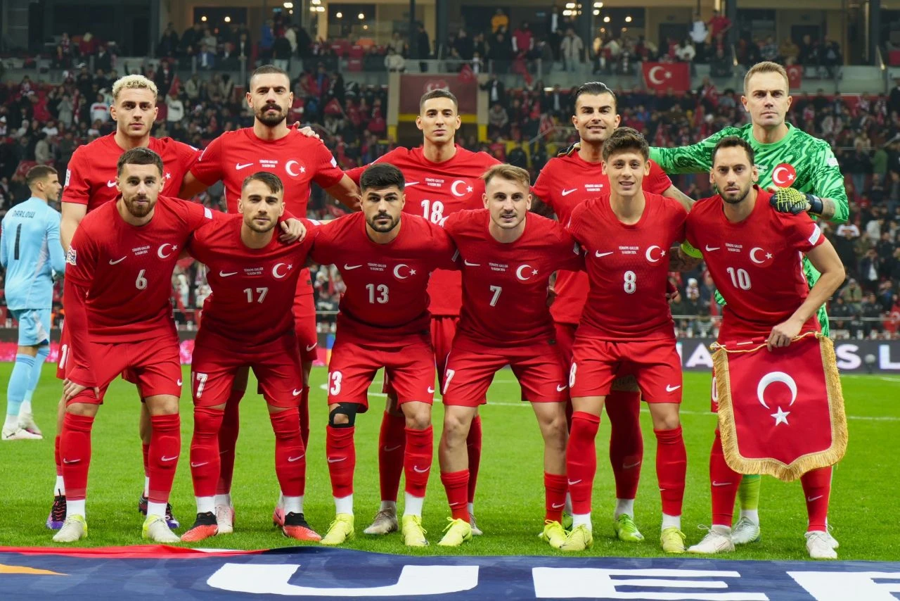 Kerem Aktürkoğlu'nun Türkiye - Karadağ maçında oynayıp oynamayacağı gündem oldu - 1. Resim