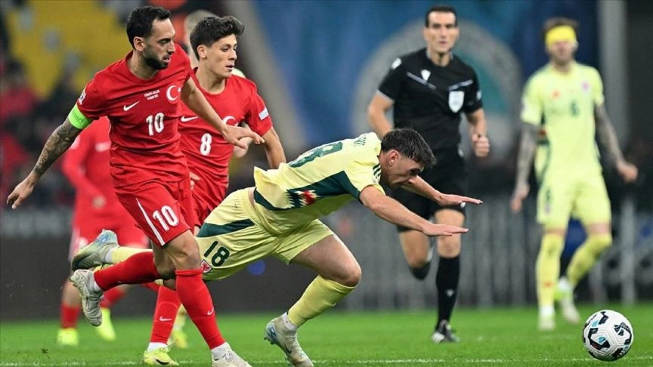 Kerem Aktürkoğlu'nun Türkiye - Karadağ maçında oynayıp oynamayacağı gündem oldu - 2. Resim