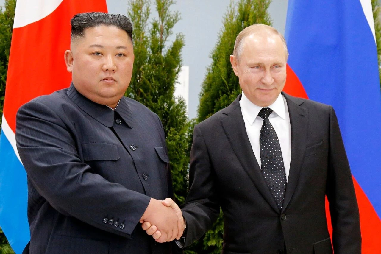 Kim Jong Un ordusunu savaşa hazır olmaya çağırdı! 'Tarihin en kötü aşaması' dedi - 1. Resim