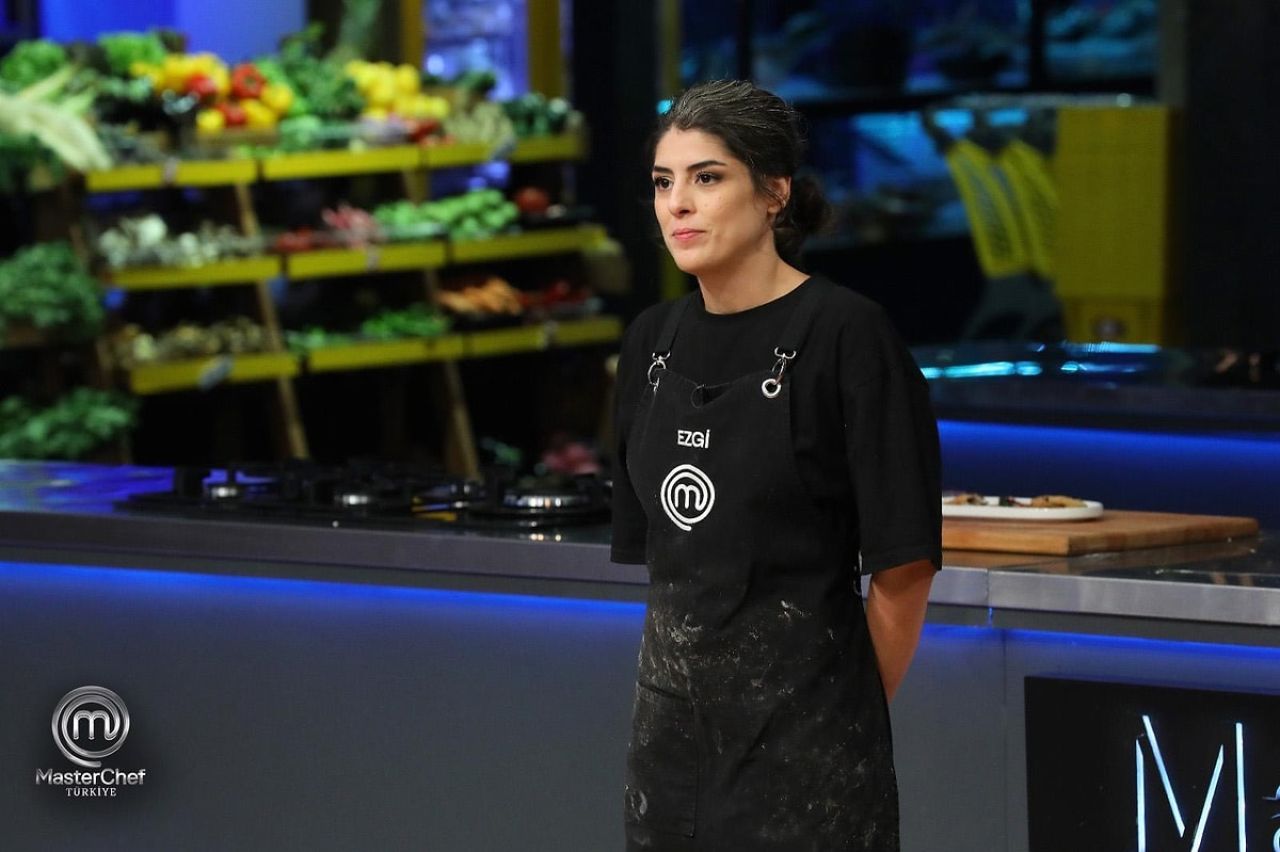 MasterChef Ezgi elenmesinin ardından kafaları karıştırdı - 1. Resim