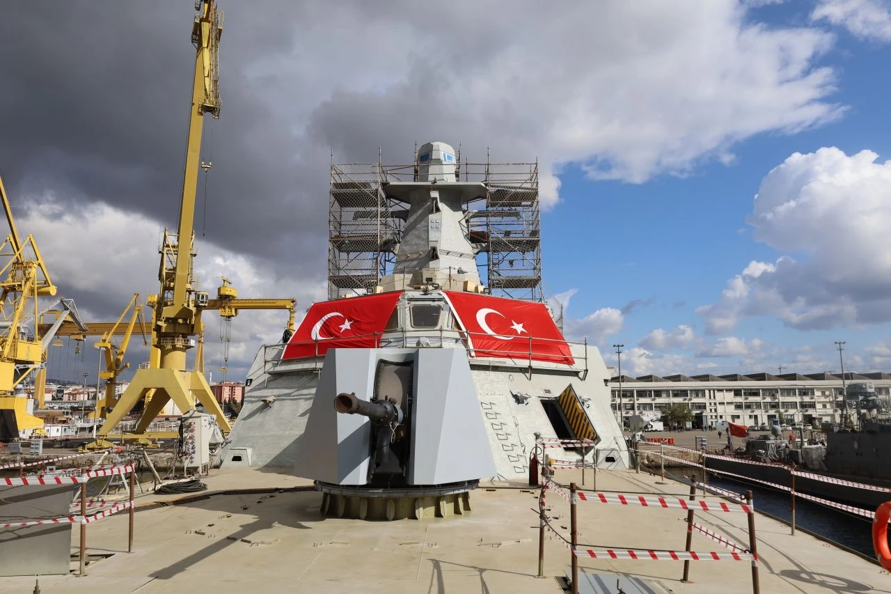 Mavi Vatan güvenli ellerde! Milli gemi TCG Akhisar gün sayıyor - 5. Resim