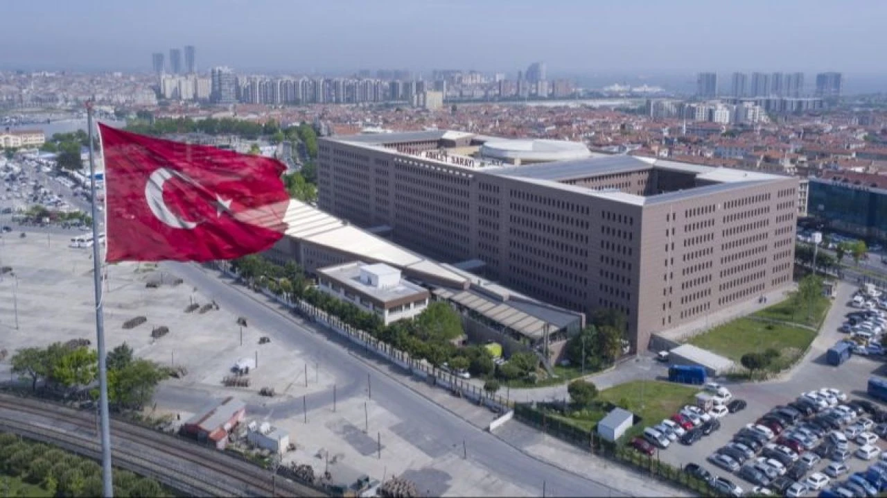 Bakırköy 22. Ağır Ceza Mahkemesi nerede, nasıl gidilir? Yenidoğan Çetesi davası Bakırköy Adalet Sarayında devam ediyor! - 2. Resim