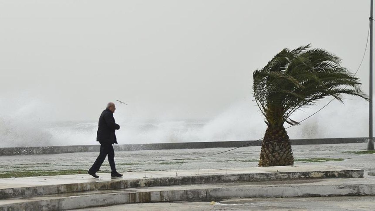 Havalar ısınacak mı? Meteoroloji&#039;den kuvvetli lodos uyarısı yapıldı