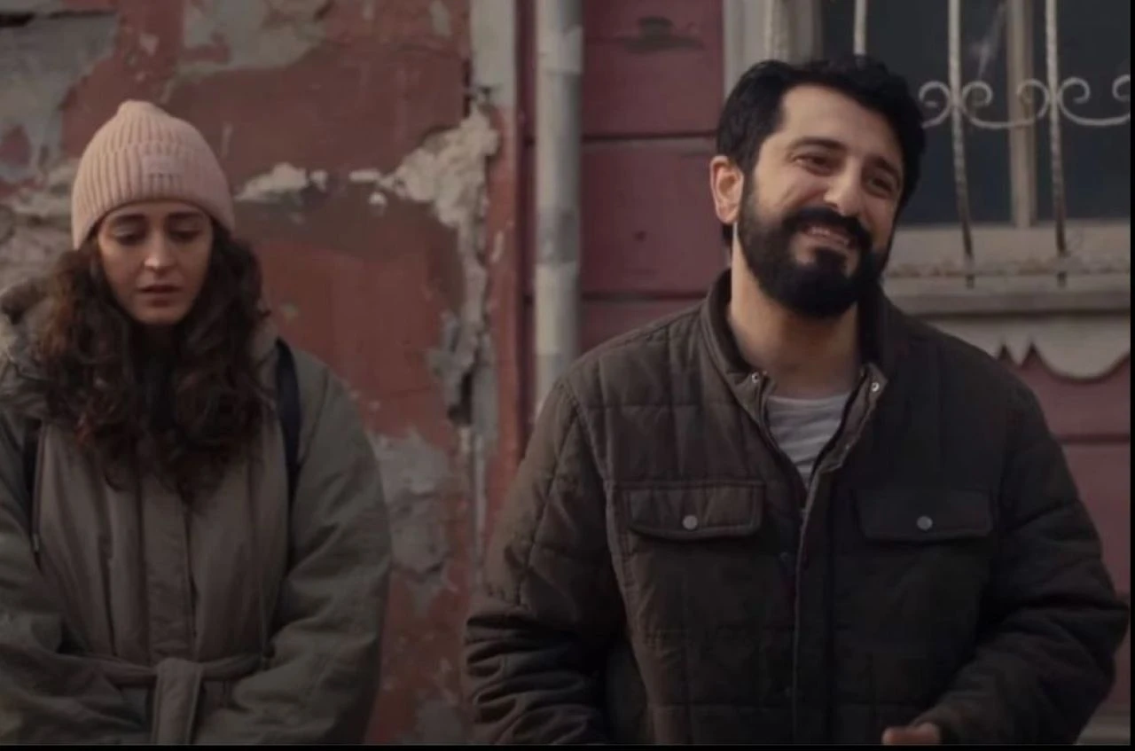 Mahsun J dizisi hangi platformda yayınlanıyor, nereden izlenir? Röportaj Adam'ın yeni dizisi merakla bekleniyor - 2. Resim