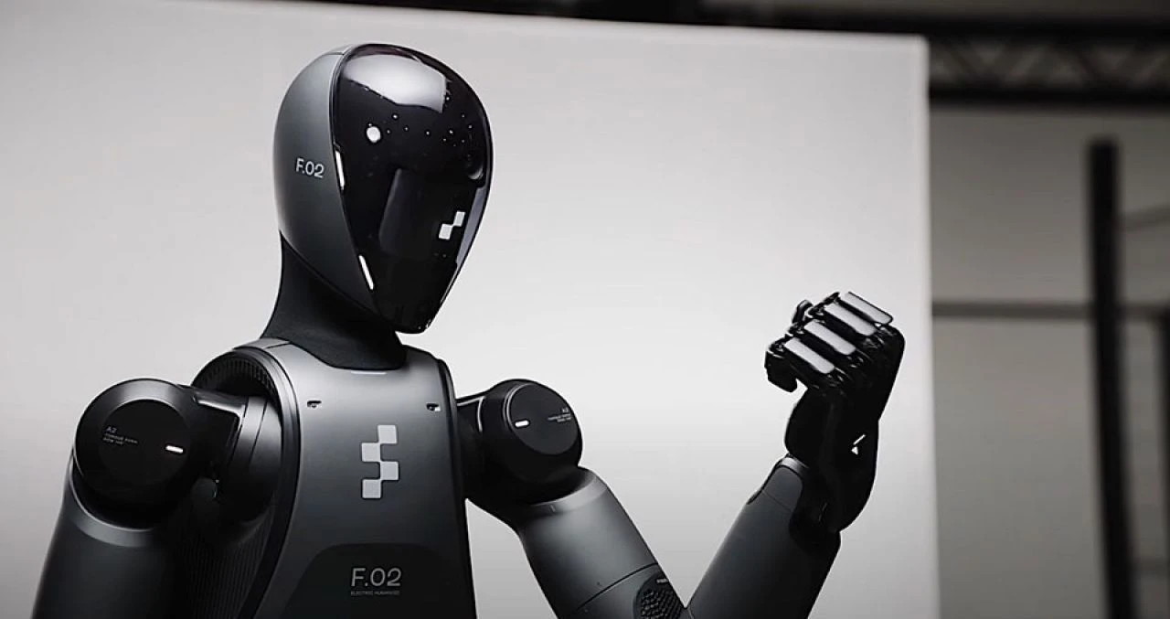 Arabalar robotlara emanet! BMW fabrikasındaki insansı robotların yeni videosu paylaşıldı - 1. Resim