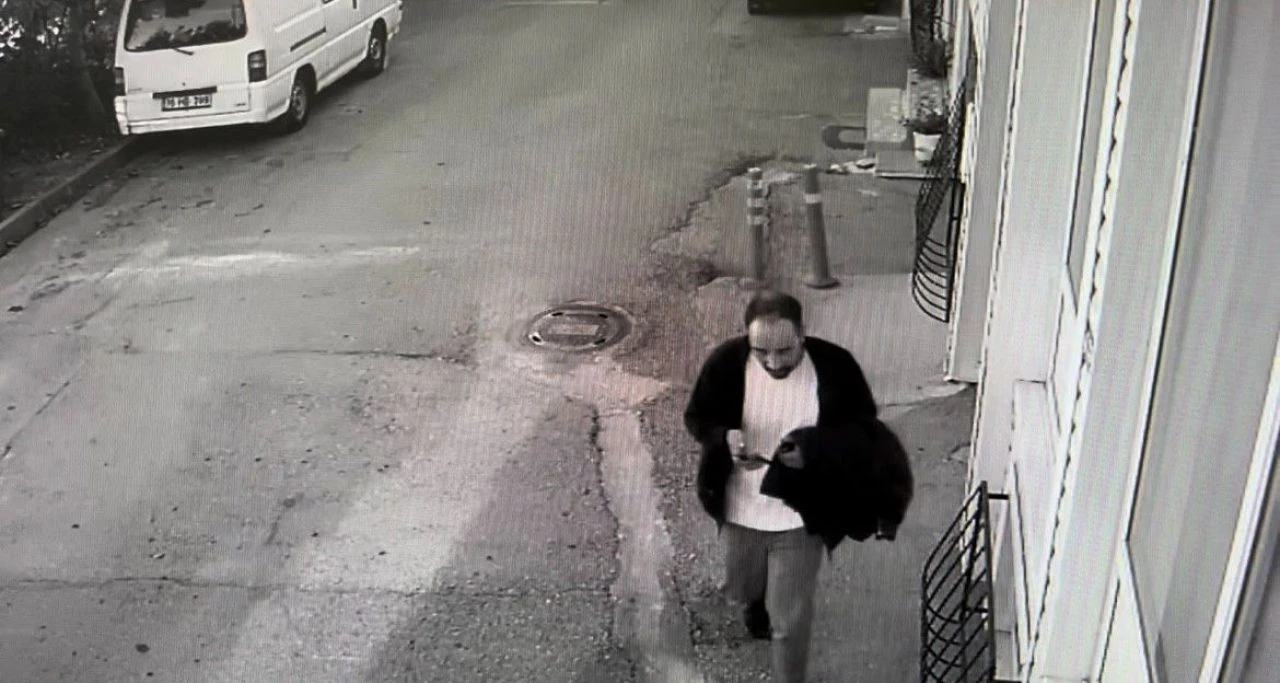 Bursa'da 'pes' dedirten olay! Navigasyonla evi buldu, çaldığı parayla araba alıp alem yaptı