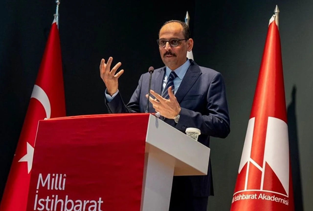 MİT Başkanı İbrahim Kalın'dan CHP'ye sunum! Terörle mücadele stratejisini anlattı - 1. Resim