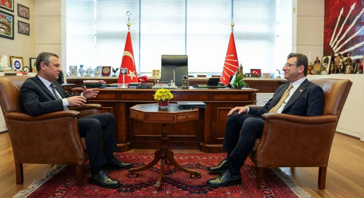 Son dakika | Ekrem İmamoğlu'ndan Mansur Yavaş açıklaması: Aramızda koltuk kavgası yok - 4. Resim