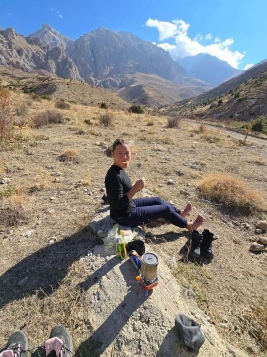 Son dakika | Kayıp dağcılar ikiz kız kardeşler sağ olarak bulundu